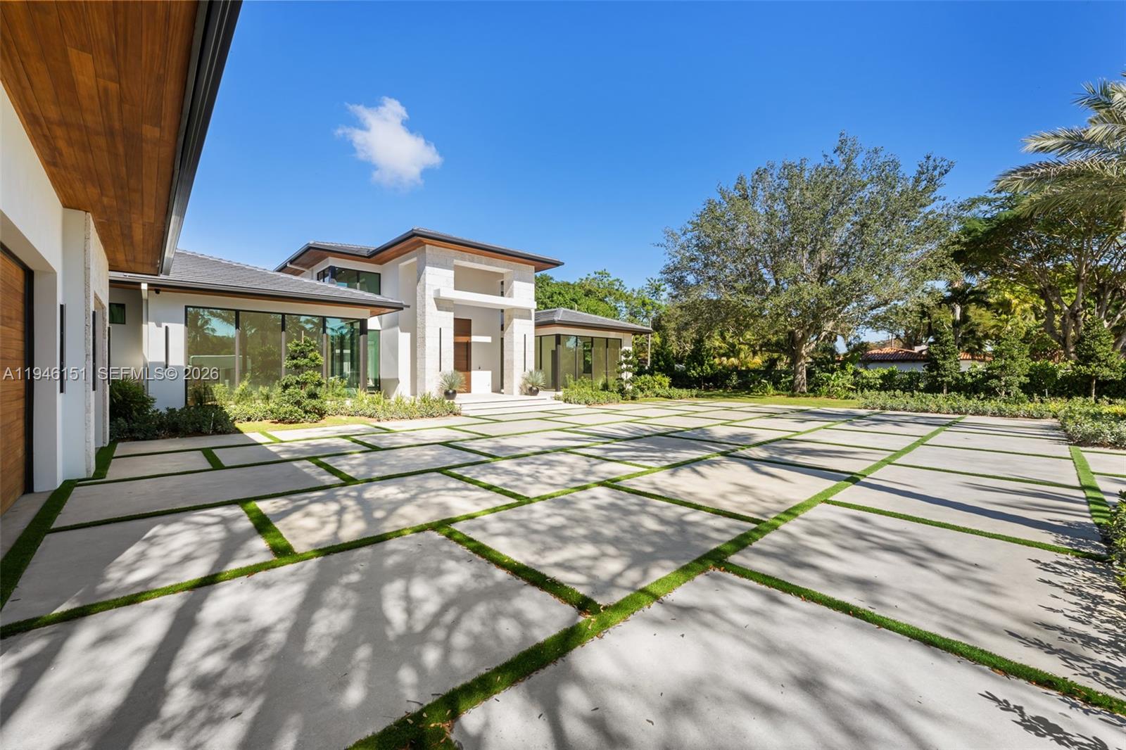SUNILAND ESTATES 1ST ADDN - Residential