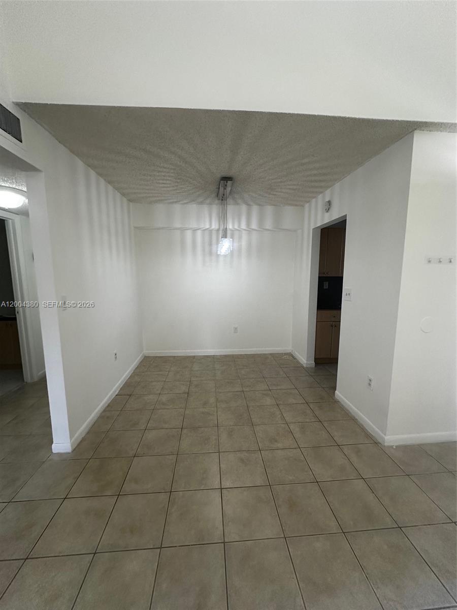 VILLA BELLINI CONDO - Residential