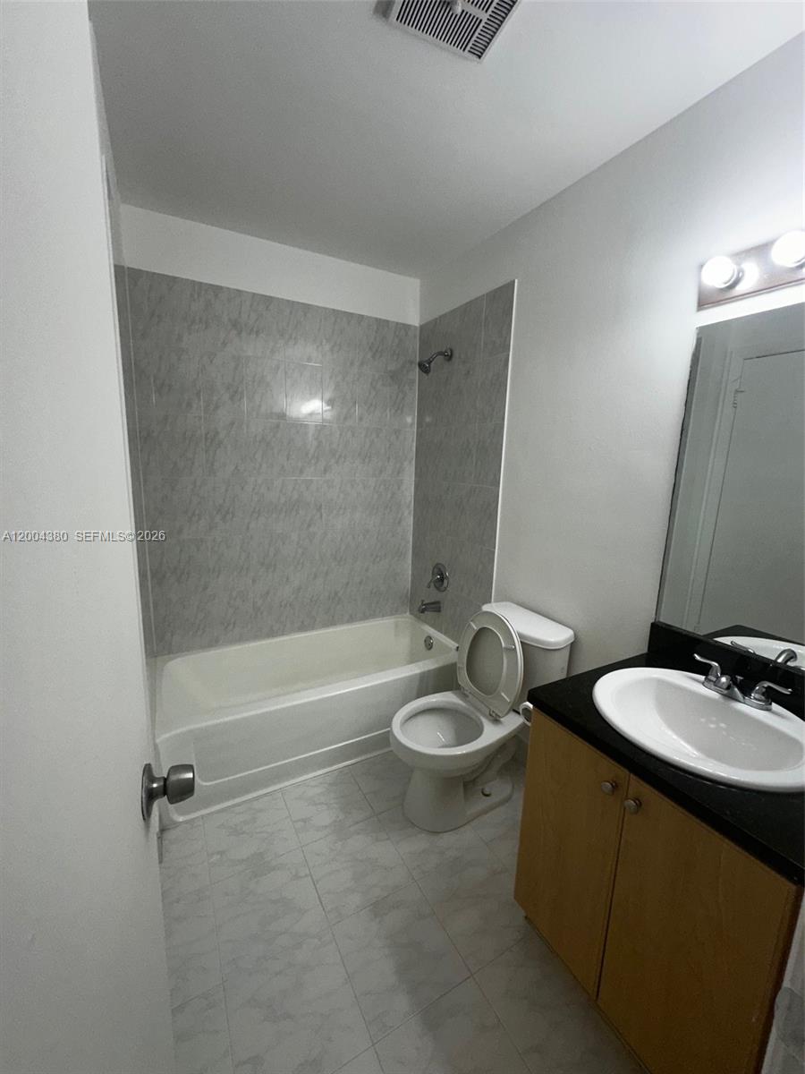 VILLA BELLINI CONDO - Residential