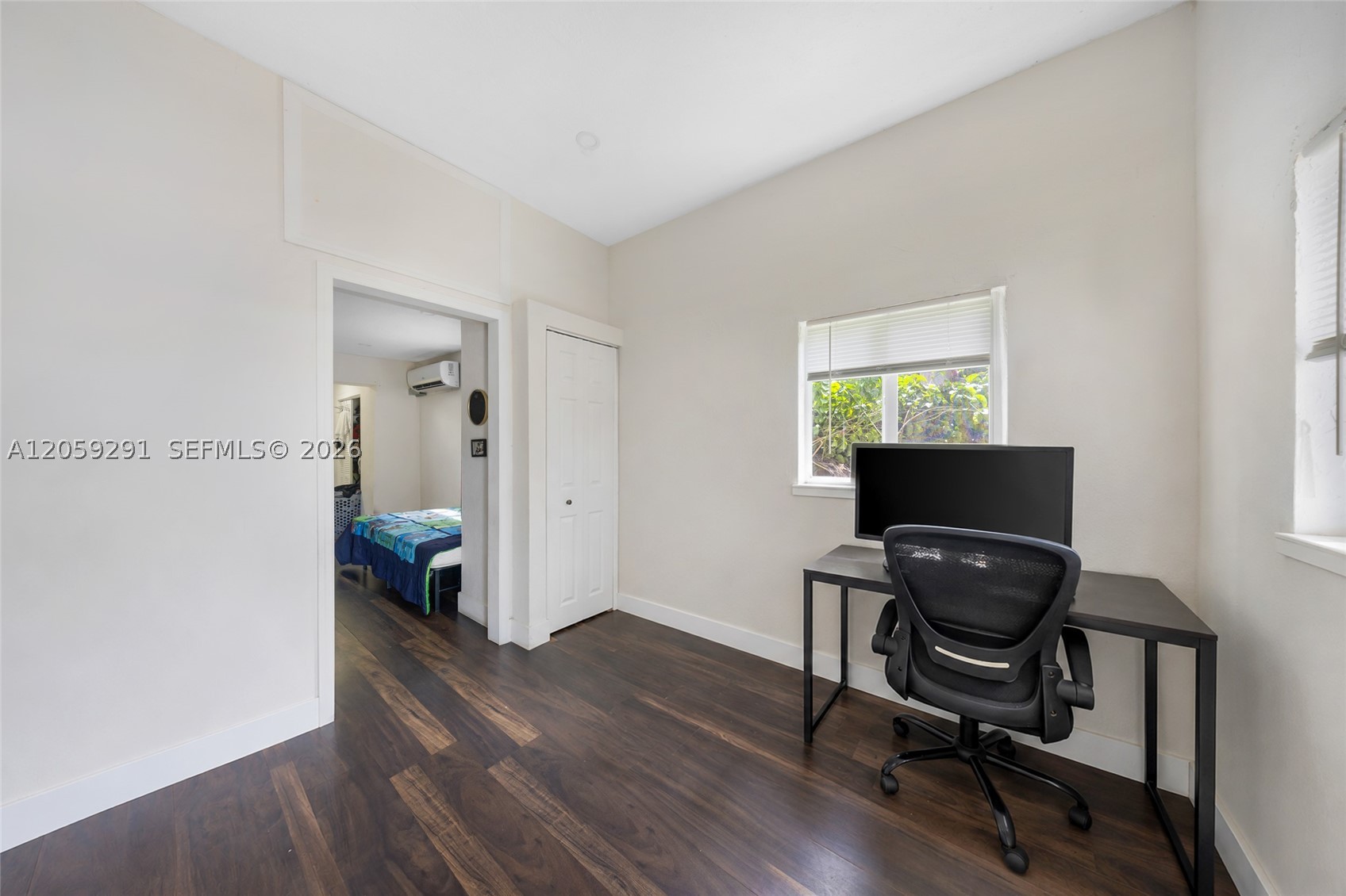 MELROSE HEIGHTS - Residential