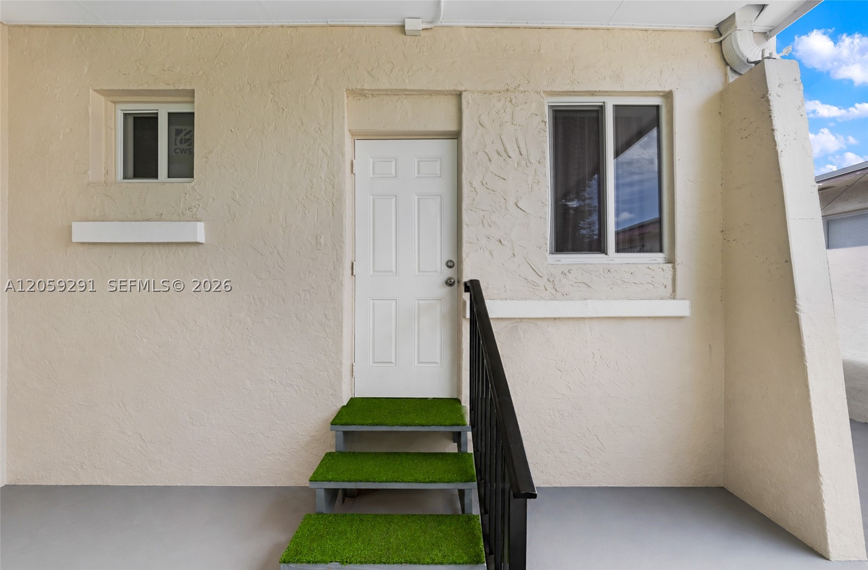 MELROSE HEIGHTS - Residential