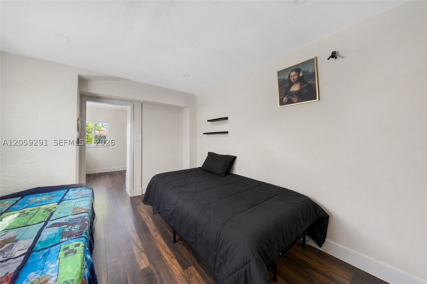 MELROSE HEIGHTS - Residential