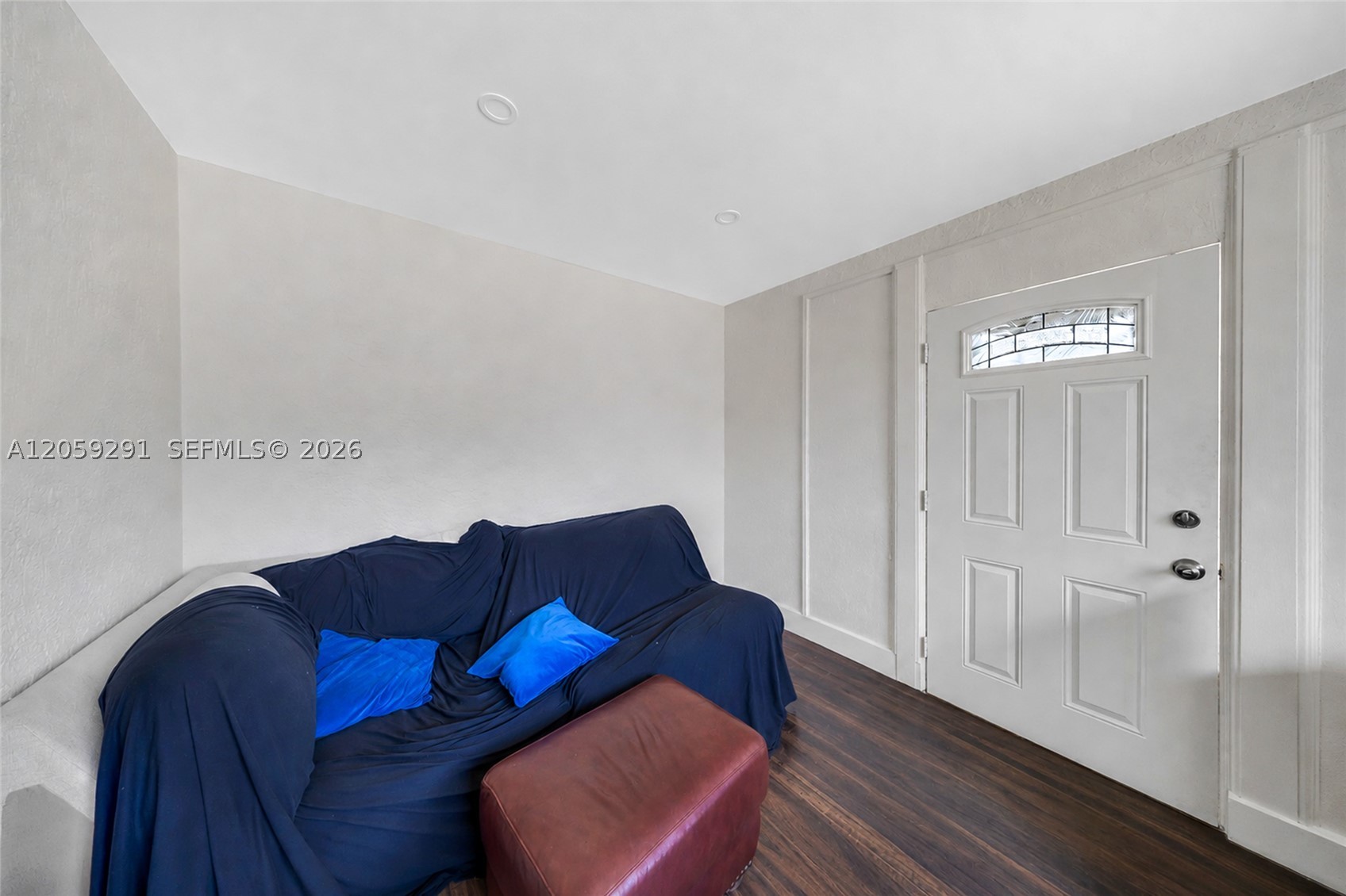 MELROSE HEIGHTS - Residential
