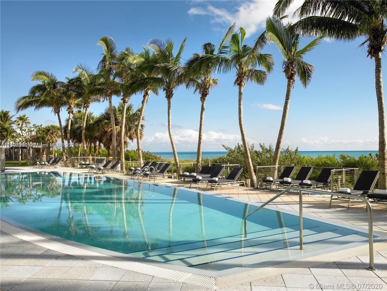 NORTH CARILLON BEACH COND - Residential