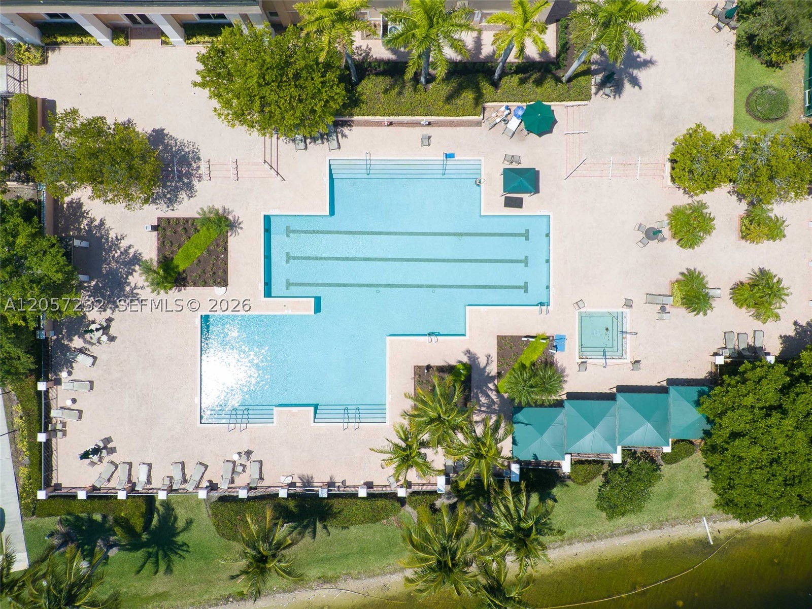 DEVON CONDOMINIUM - Residential