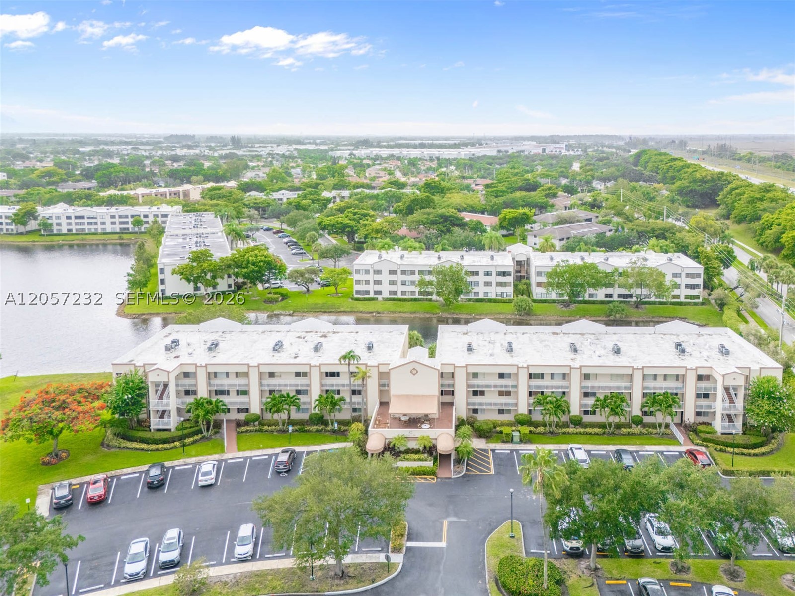 DEVON CONDOMINIUM - Residential
