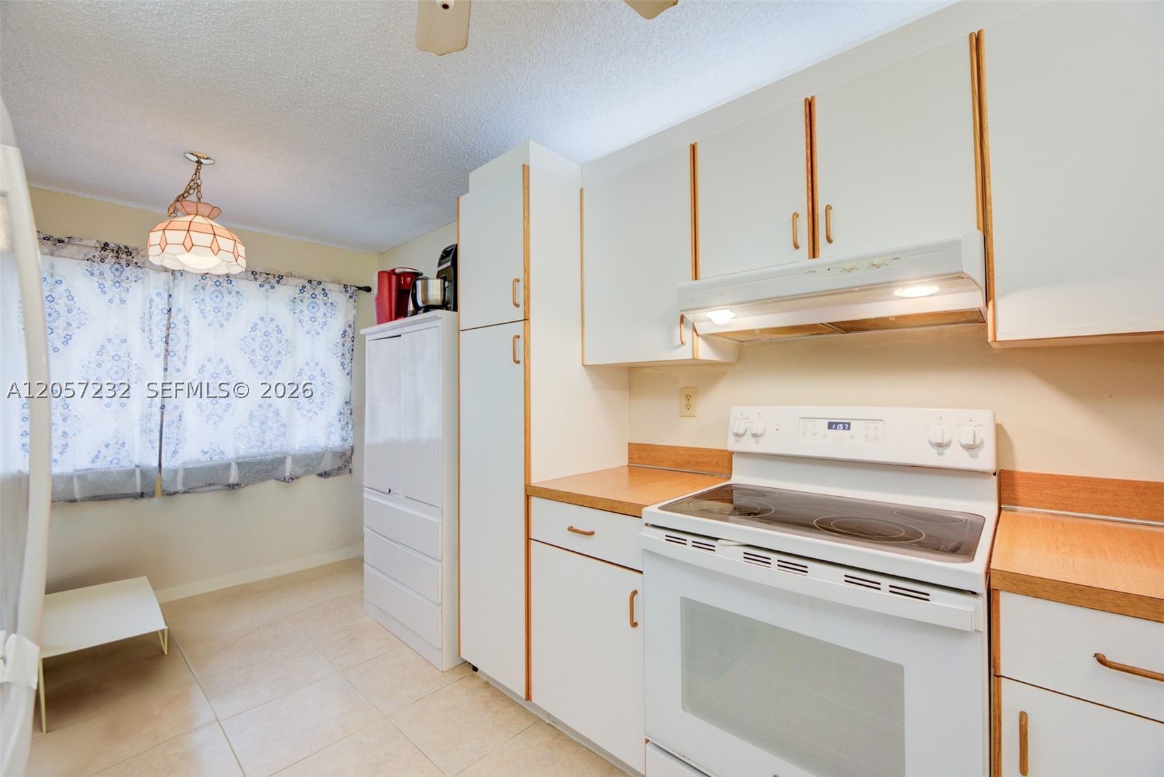 DEVON CONDOMINIUM - Residential