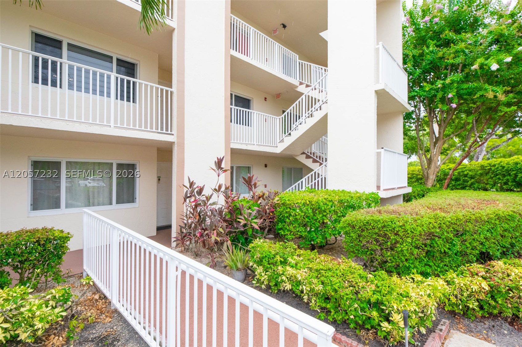 DEVON CONDOMINIUM - Residential