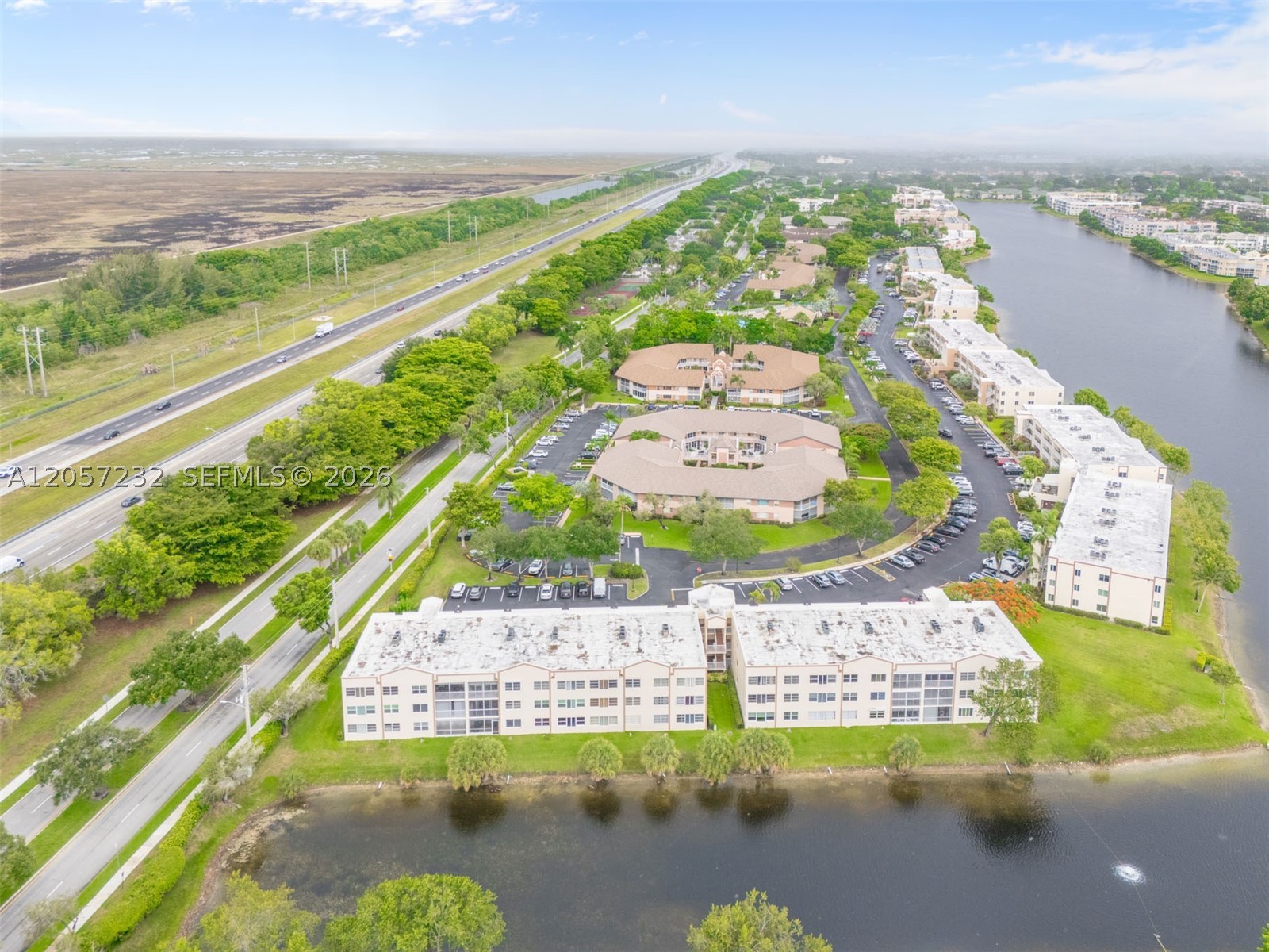 DEVON CONDOMINIUM - Residential