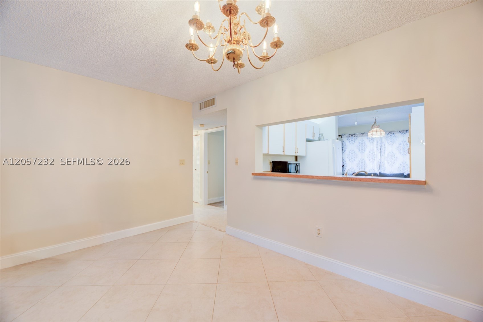 DEVON CONDOMINIUM - Residential