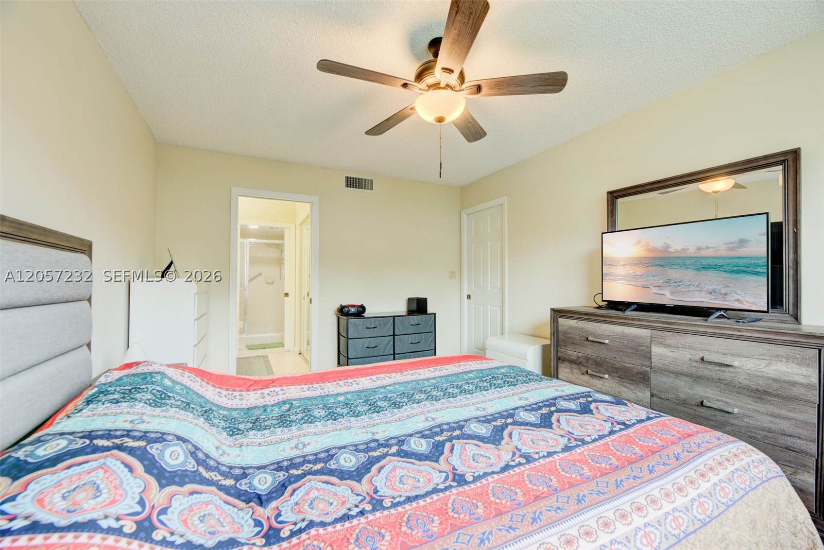 DEVON CONDOMINIUM - Residential