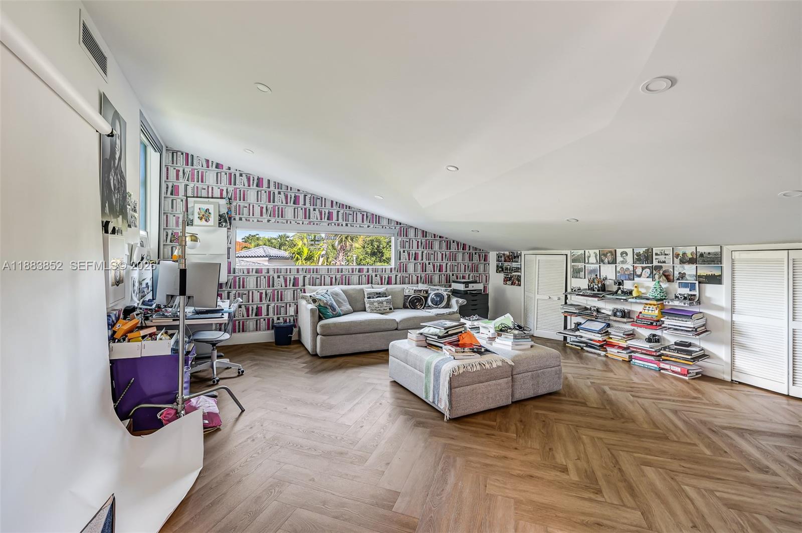 BAY HEIGHTS 1ST ADDN - Residential