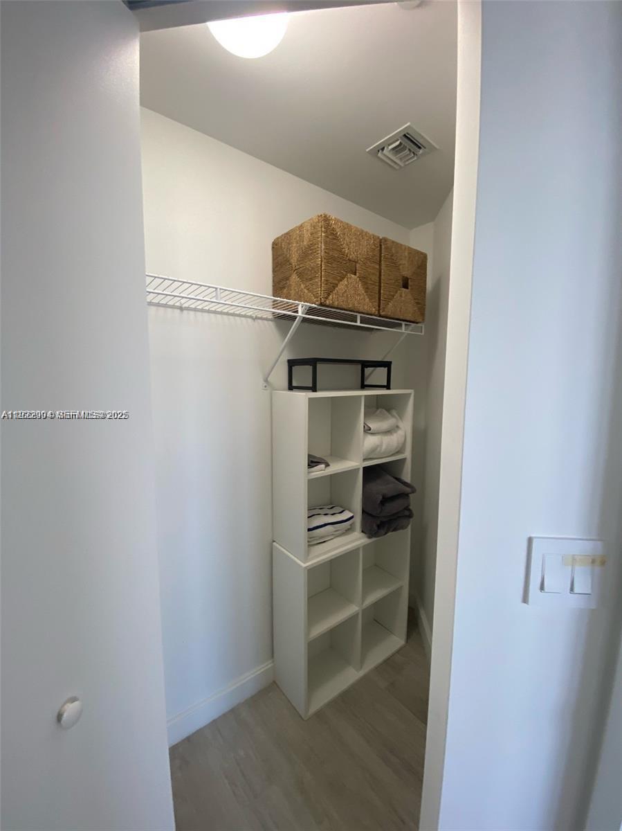 BRICKELL HEIGHTS WEST CON - Residential