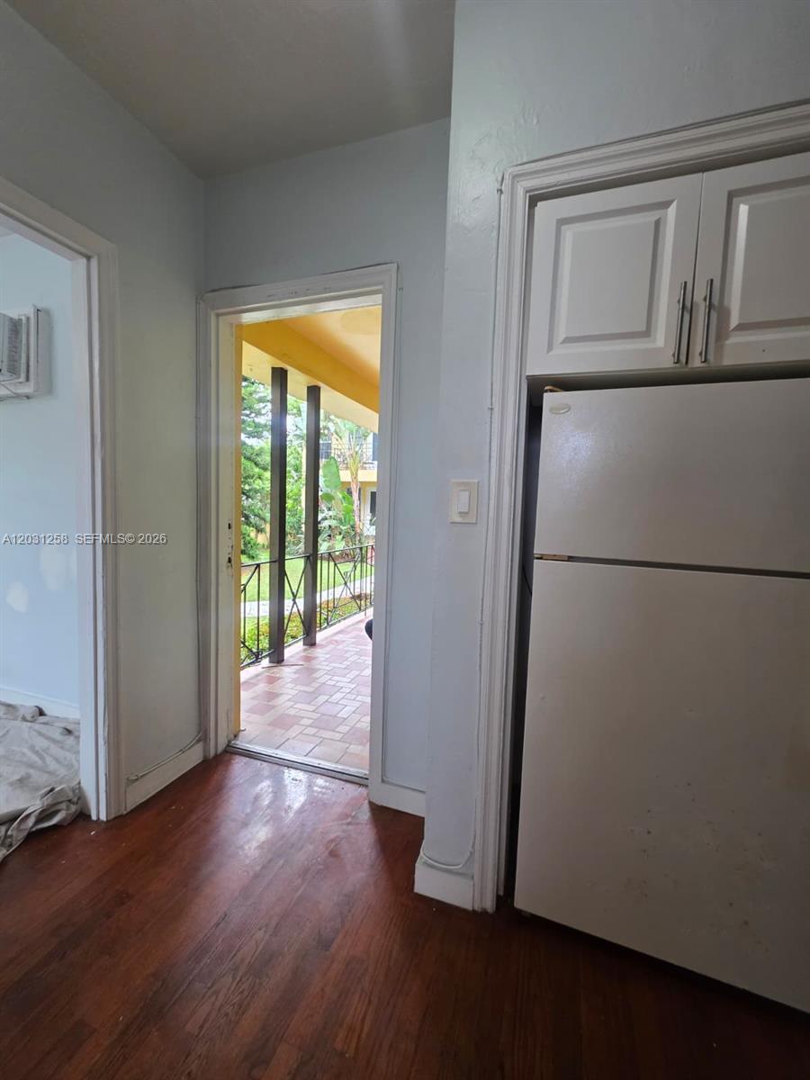 ALTOS DEL MAR NO 3 - Residential Lease