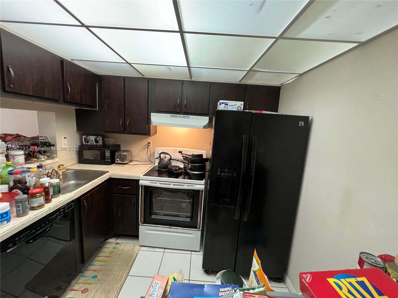 MONTECARLO CONDO - Residential