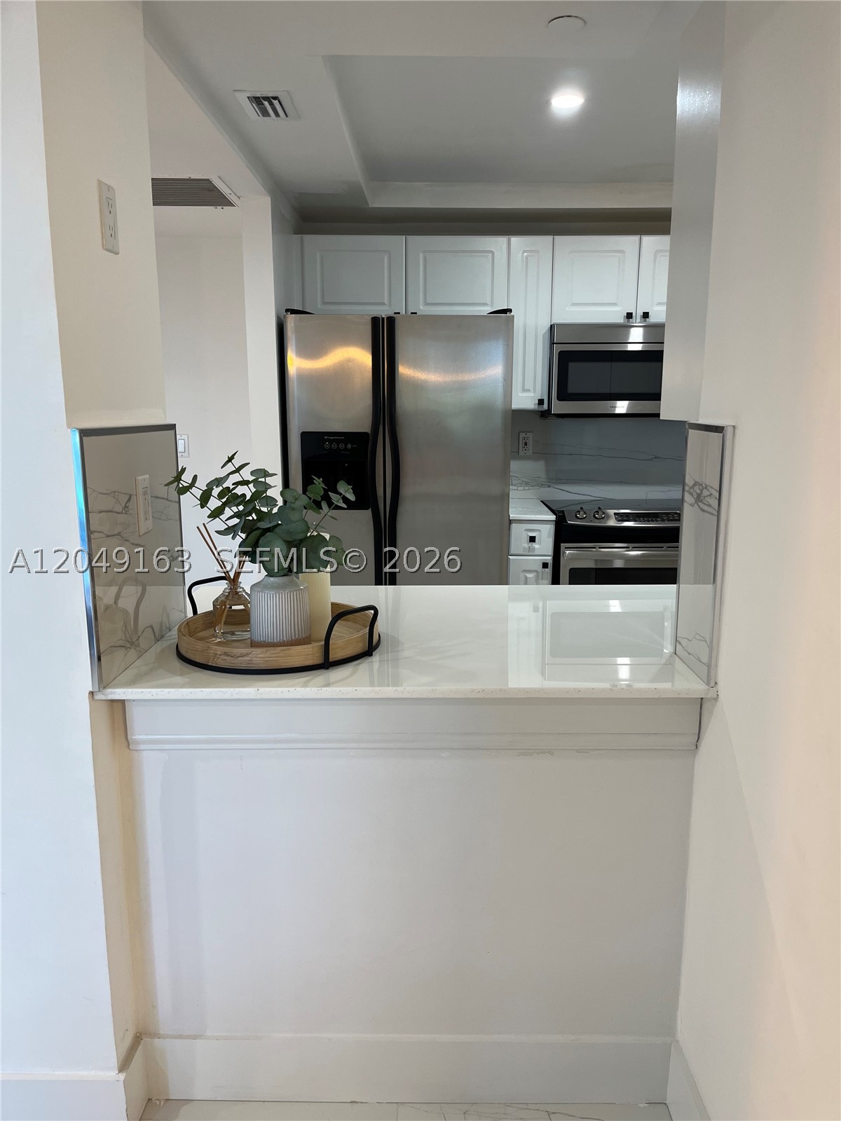 RONEY PALACE CONDO - Residential