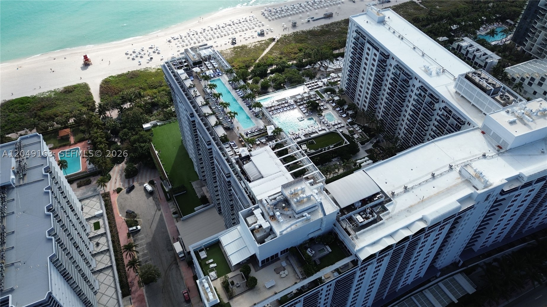 RONEY PALACE CONDO - Residential
