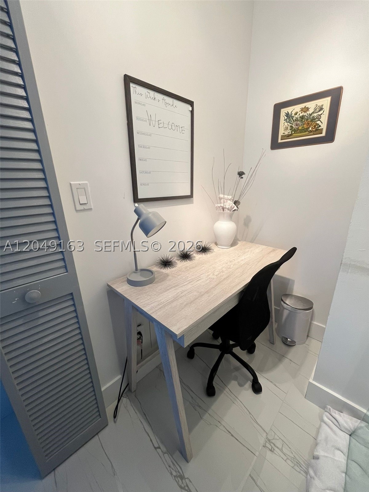 RONEY PALACE CONDO - Residential