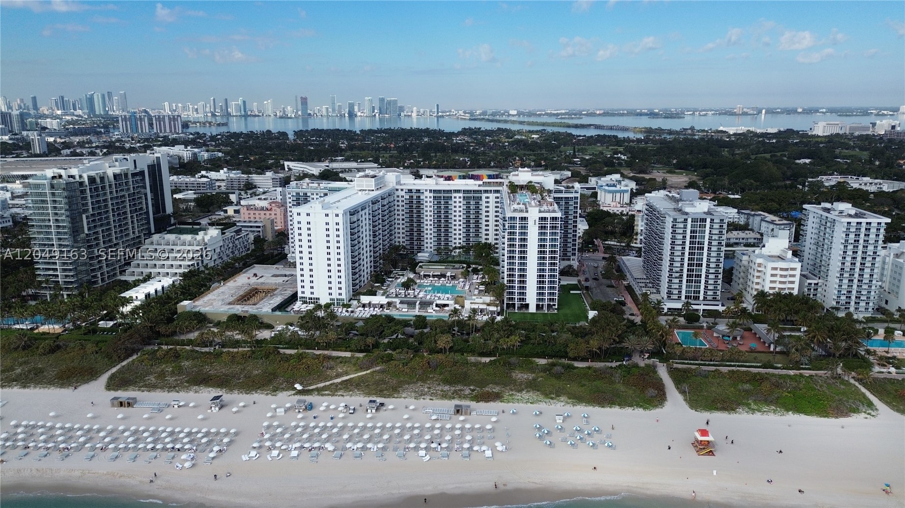 RONEY PALACE CONDO - Residential