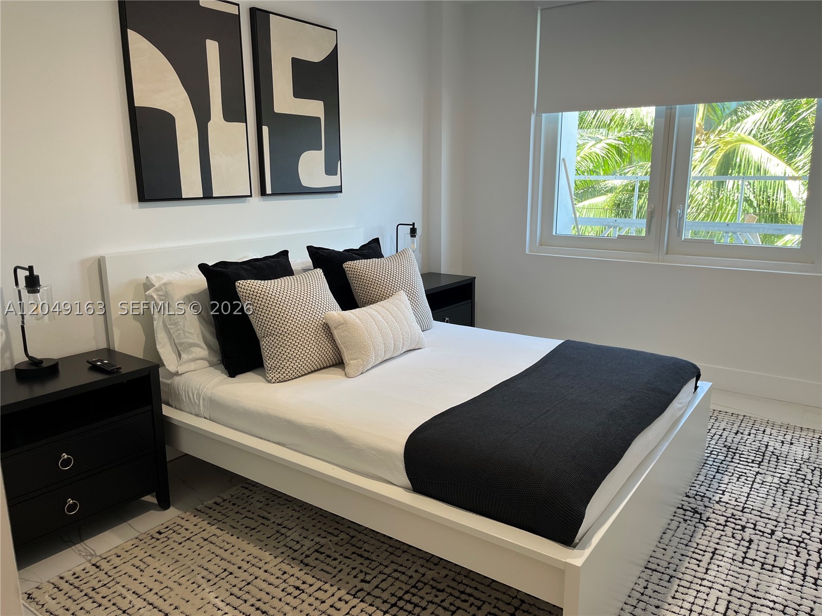 RONEY PALACE CONDO - Residential
