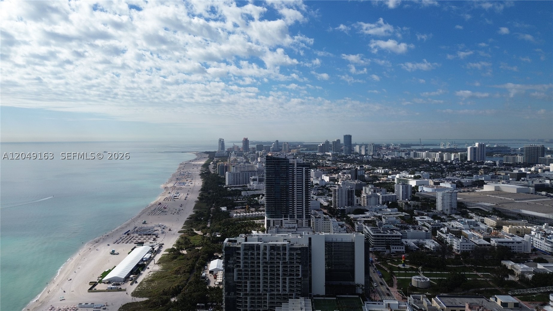 RONEY PALACE CONDO - Residential