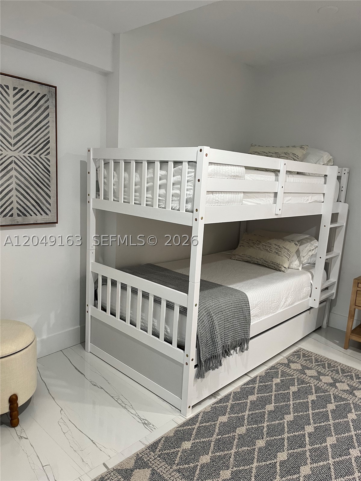 RONEY PALACE CONDO - Residential