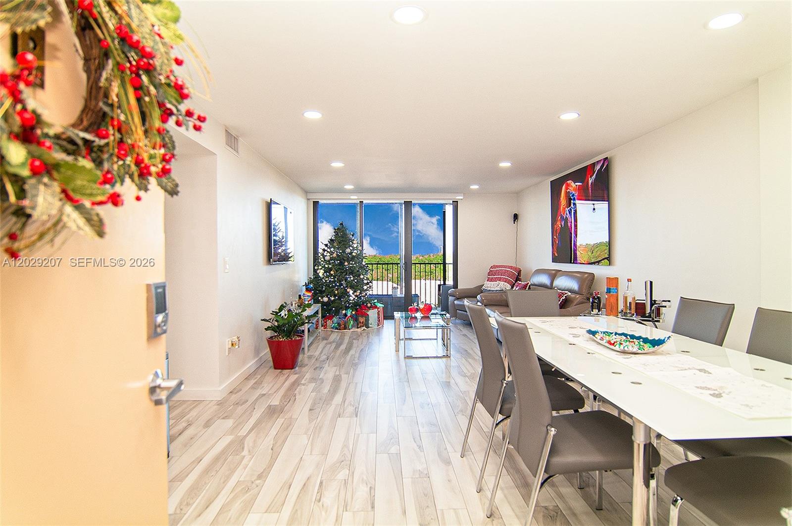 DORSET HOUSE CONDO - Residential