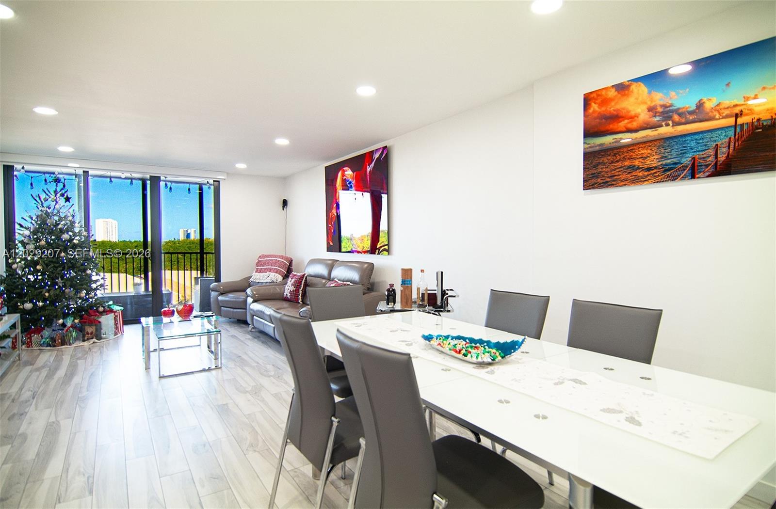 DORSET HOUSE CONDO - Residential