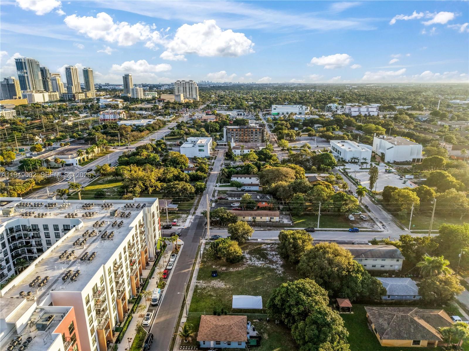 NORTH LAUDERDALE - Land