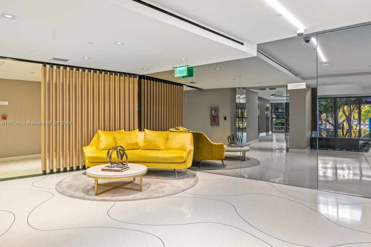 NINE ISLAND AVENUE CONDO - Residential