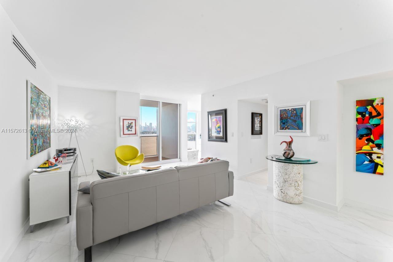 NINE ISLAND AVENUE CONDO - Residential