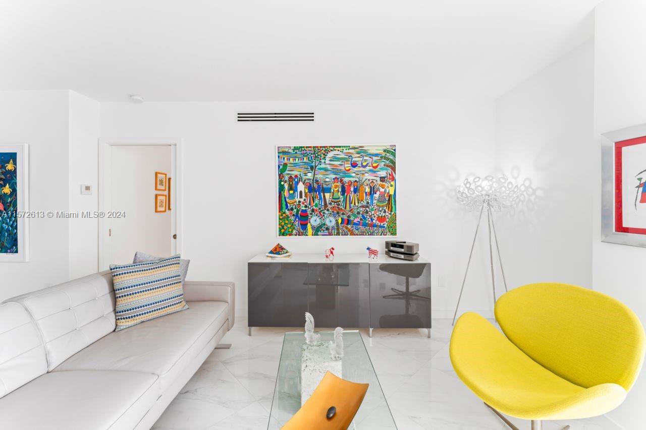 NINE ISLAND AVENUE CONDO - Residential