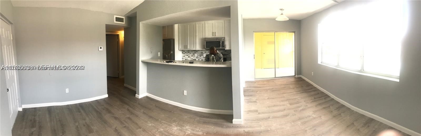 HAMMOCKS TRAILS CONDO - Residential Lease