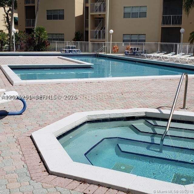 HAMMOCKS TRAILS CONDO - Residential Lease