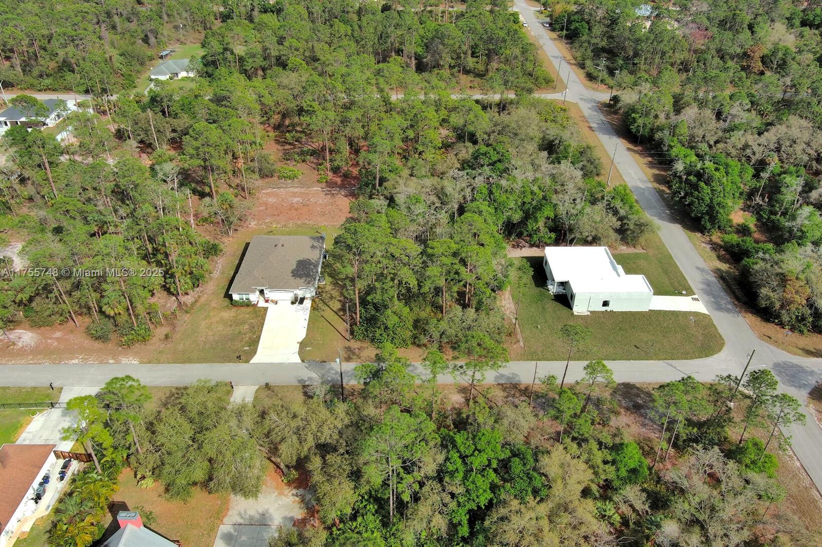 LEHIGH ACRES - Land