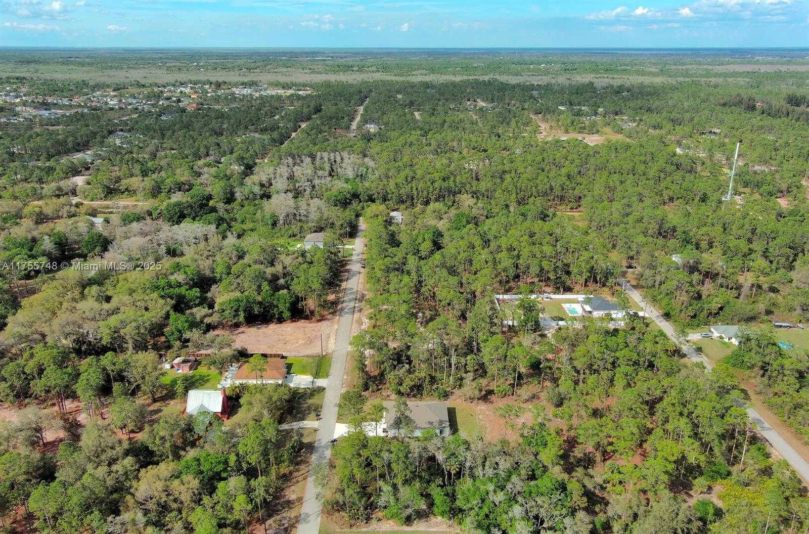 LEHIGH ACRES - Land