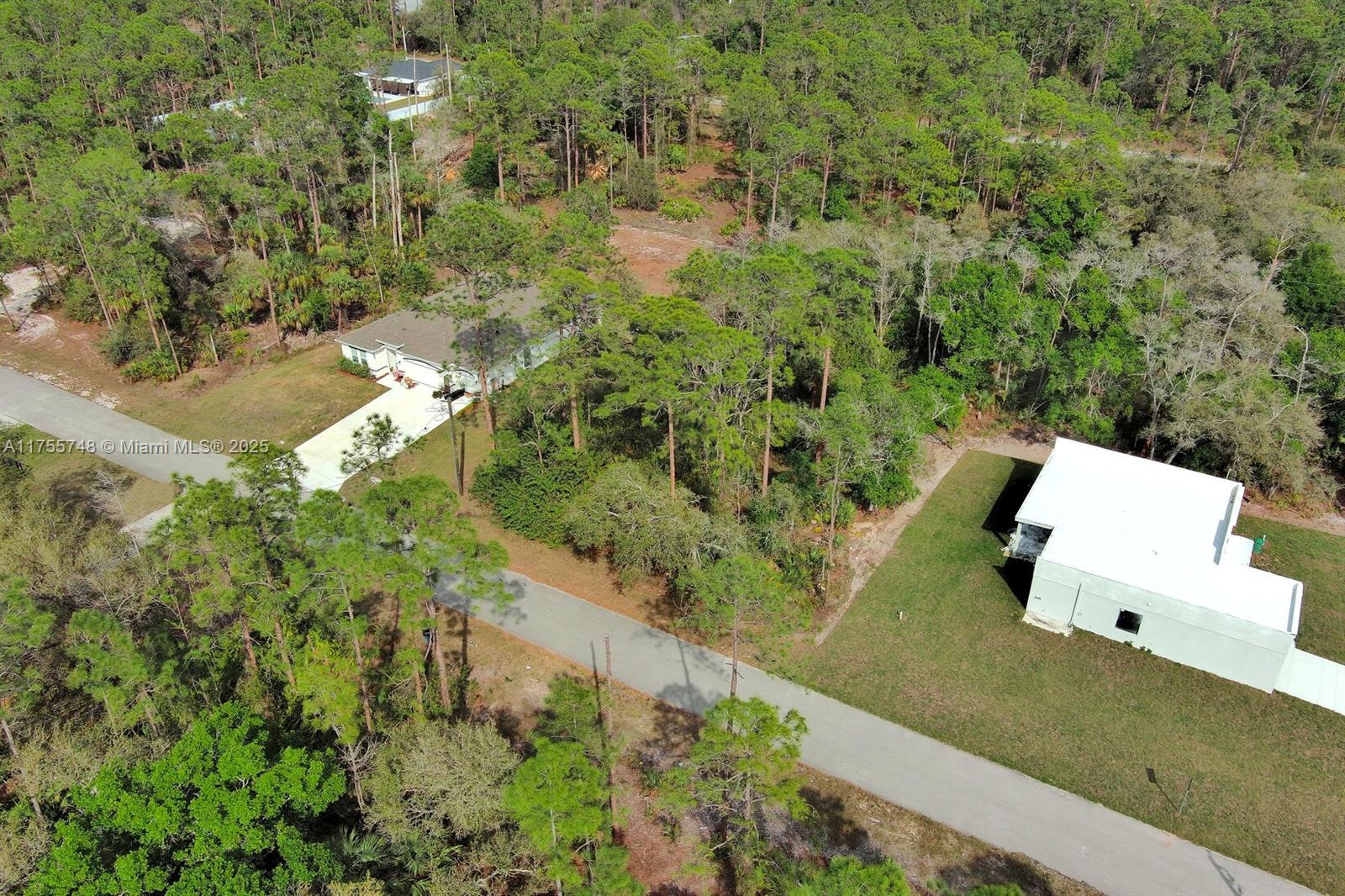 LEHIGH ACRES - Land