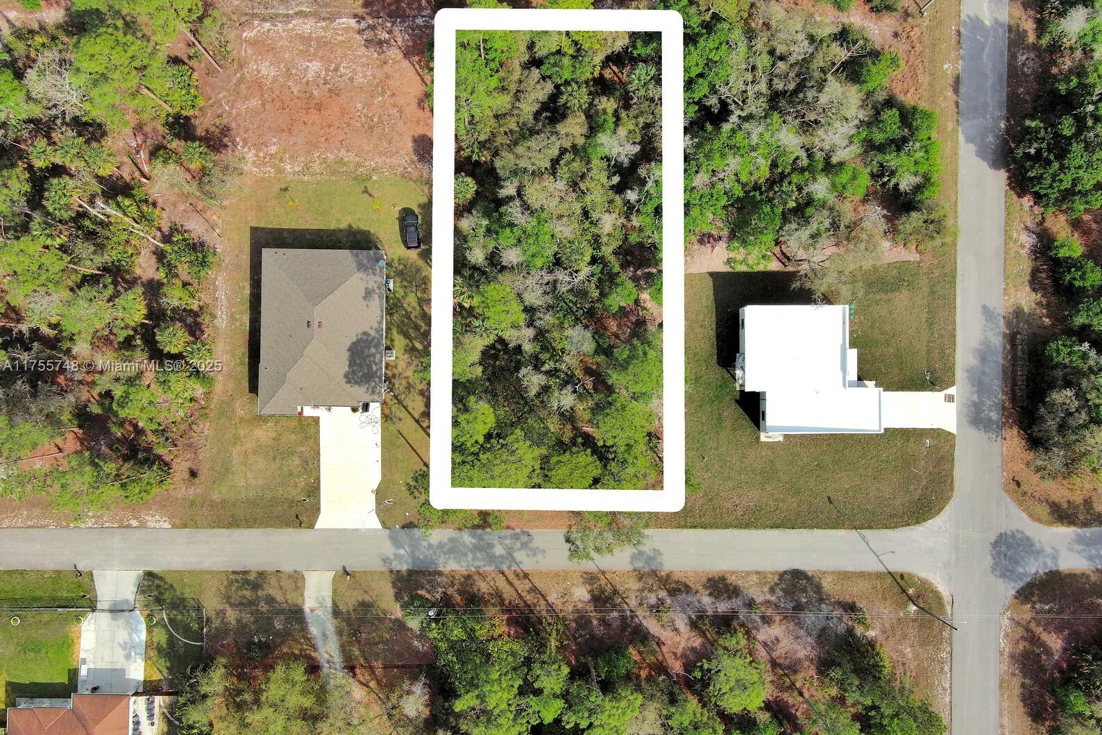 LEHIGH ACRES - Land