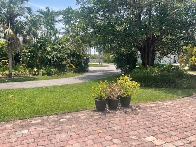 MEADOWVIEW PART 1 - Residential Lease