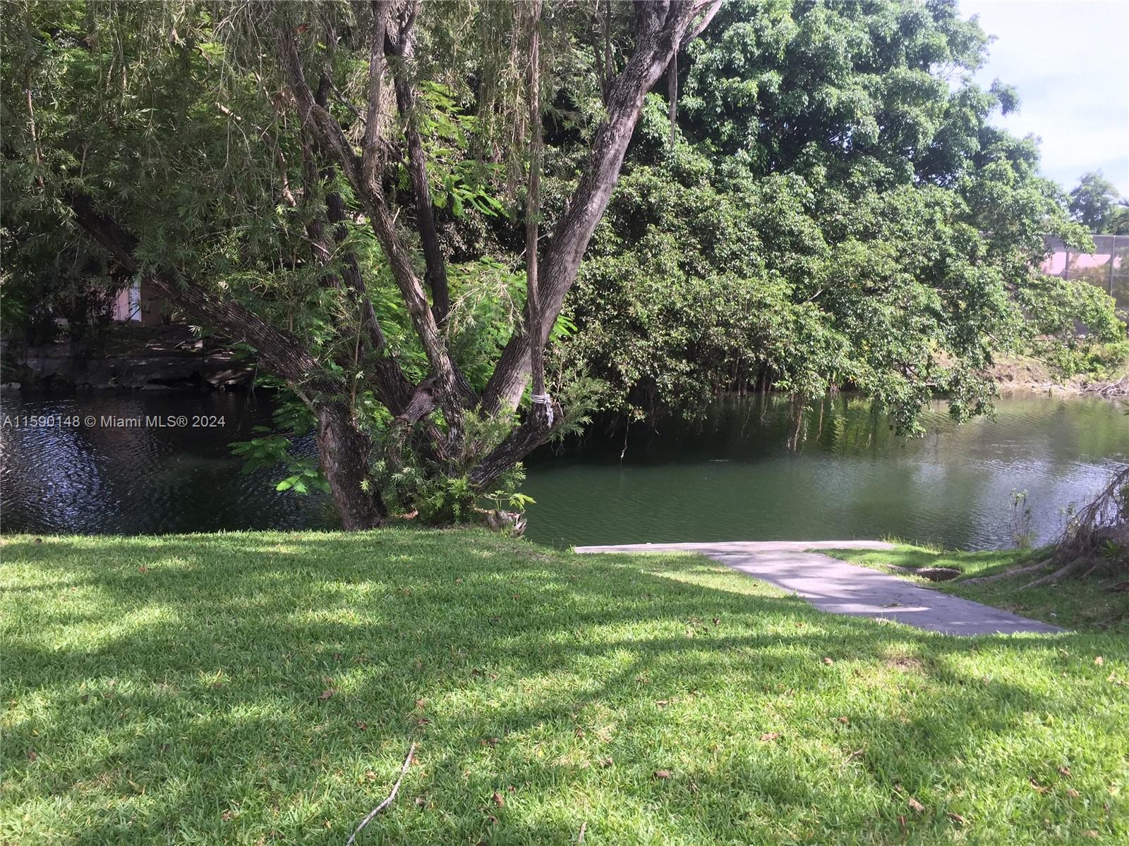 MEADOWVIEW PART 1 - Residential Lease
