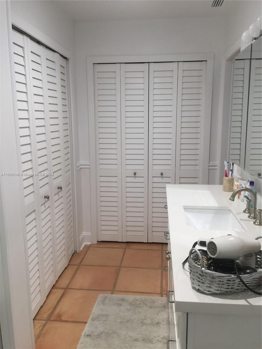 MEADOWVIEW PART 1 - Residential Lease
