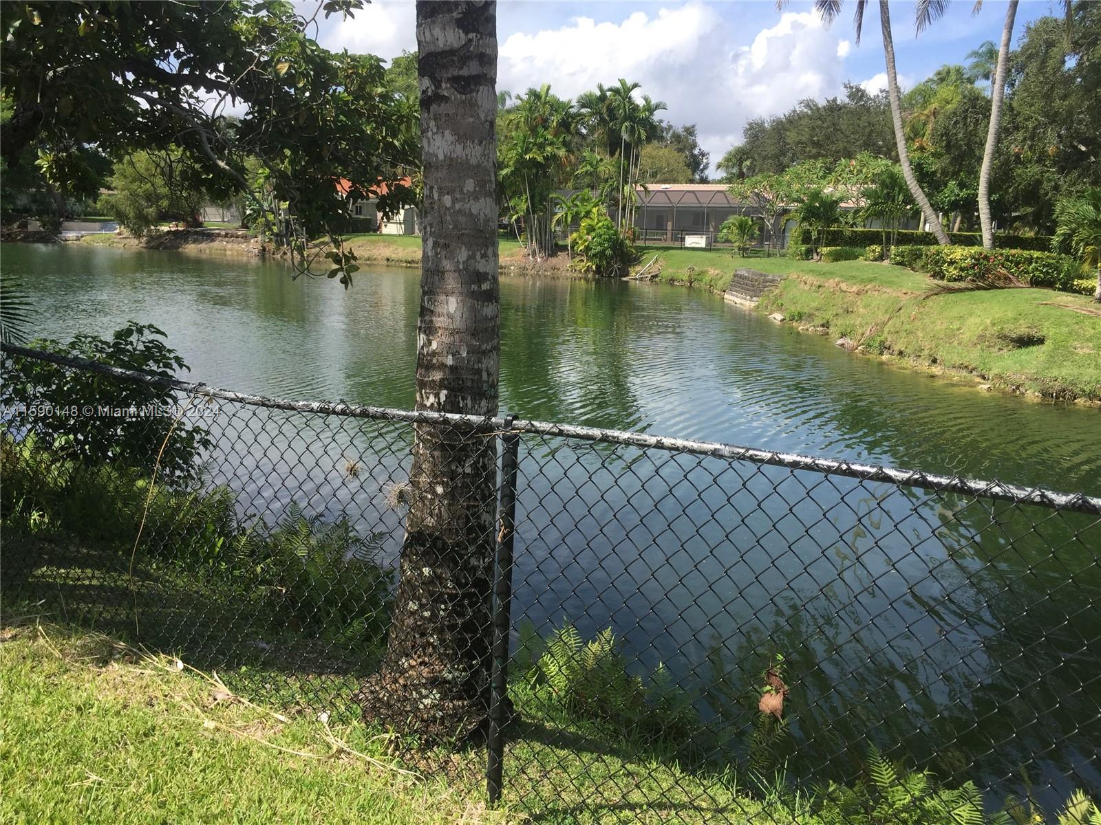 MEADOWVIEW PART 1 - Residential Lease