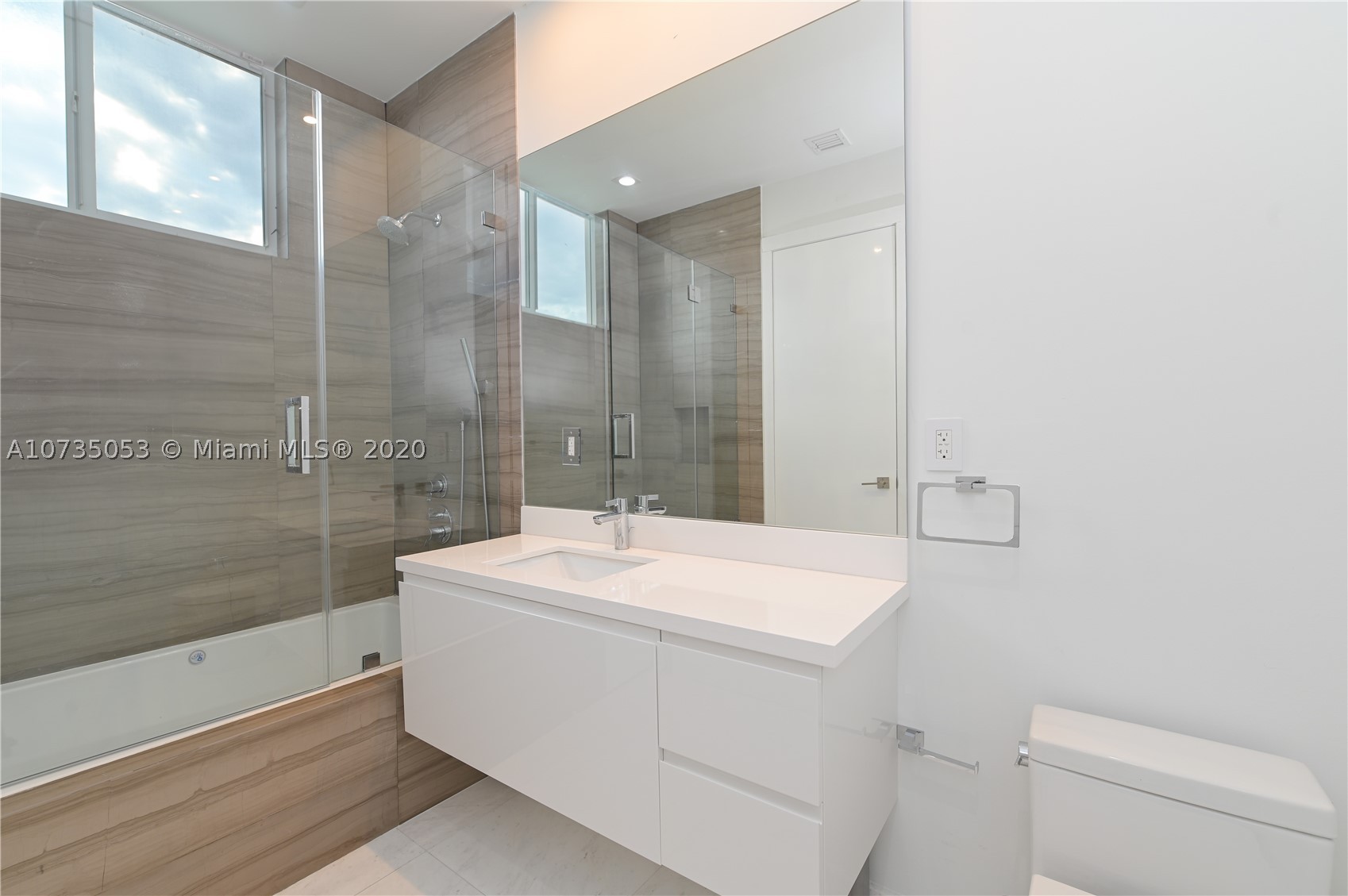 ISLE OF NORMANDY MIAMI VI - Residential