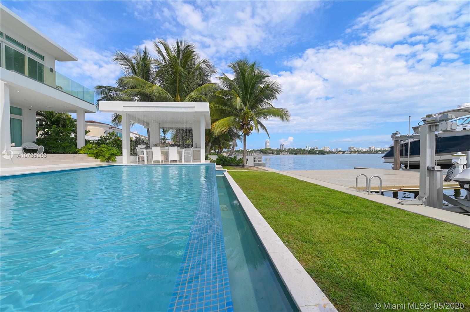 ISLE OF NORMANDY MIAMI VI - Residential