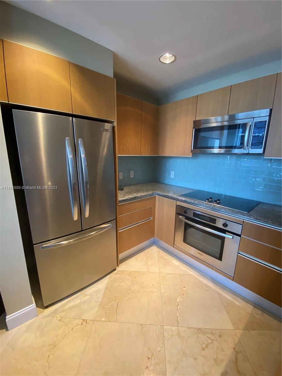 1060 BRICKELL CONDO - Residential Lease