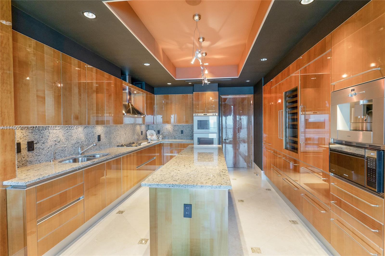 TURNBERRY OCEAN COLONY SO - Residential