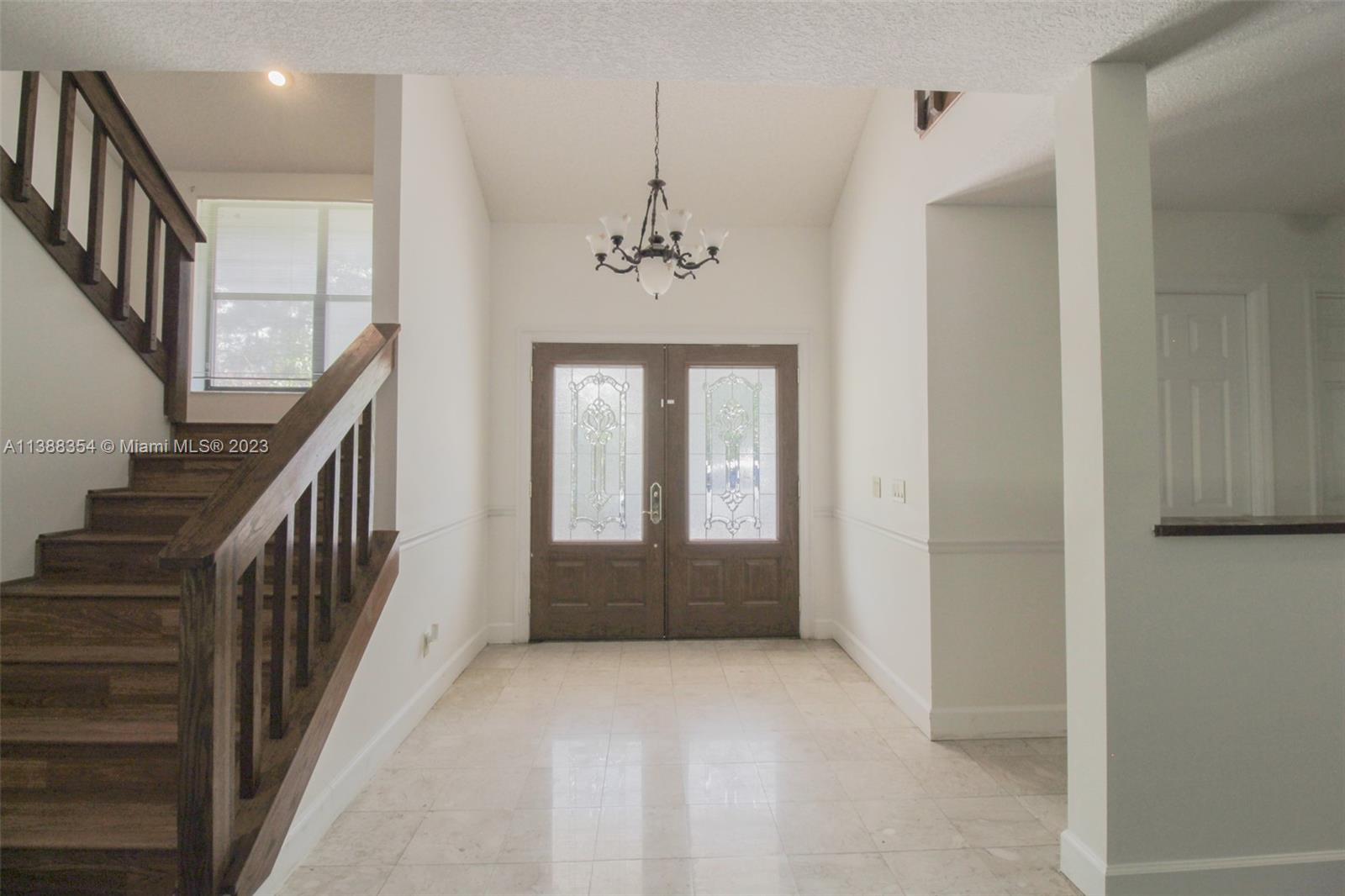 FAIRVIEW ESTATES - Residential