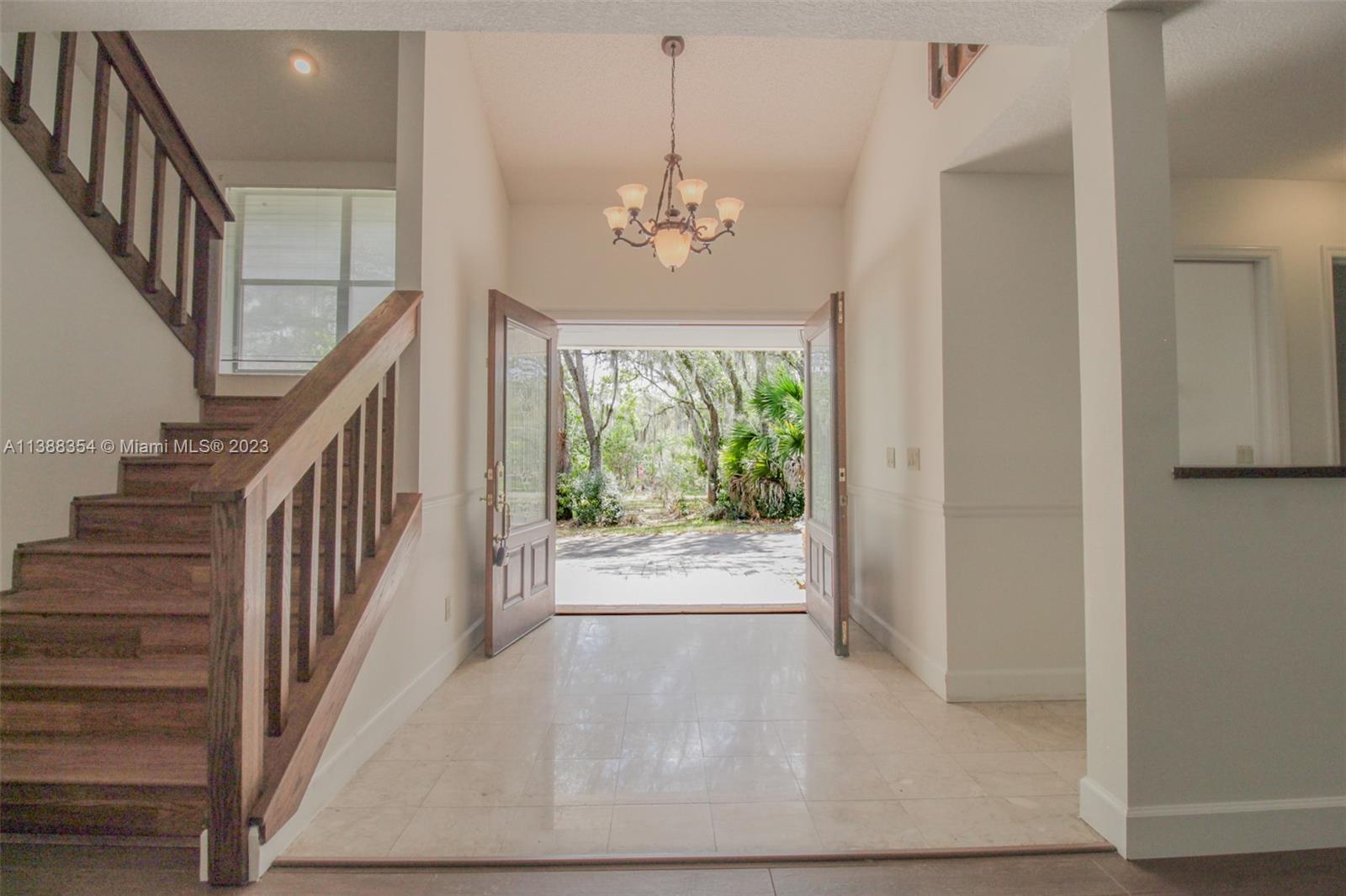 FAIRVIEW ESTATES - Residential
