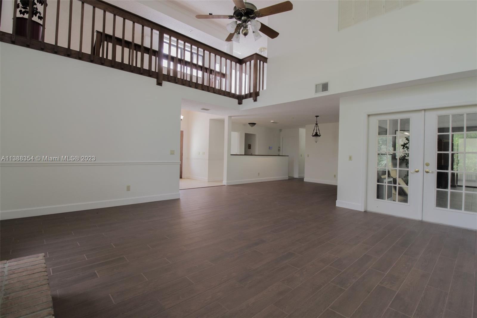 FAIRVIEW ESTATES - Residential