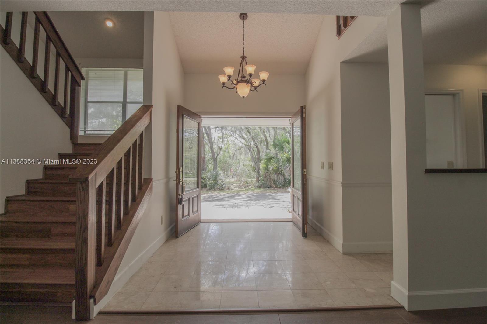 FAIRVIEW ESTATES - Residential